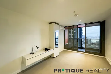 Property photo of 2209/639 Lonsdale Street Melbourne VIC 3000
