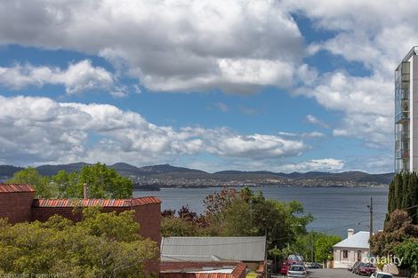 Property photo of 21/13 Battery Square Battery Point TAS 7004
