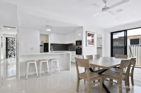 Property photo of 596 David Low Way Pacific Paradise QLD 4564