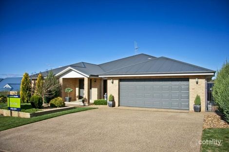 14 Valencia Dr, Orange, NSW 2800