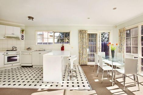 2/2a Mayfield Gr, Caulfield North, VIC 3161