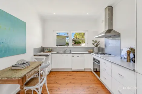Property photo of 33 Rowan Street Mona Vale NSW 2103