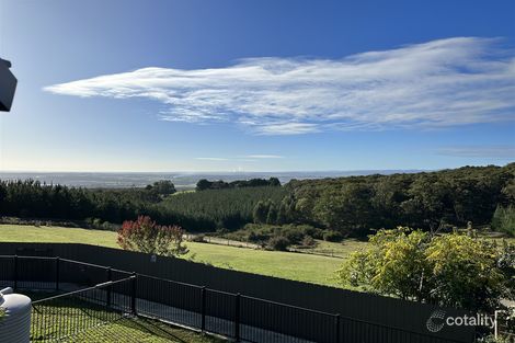 Property photo of 40 Arwon Drive Hernes Oak VIC 3825