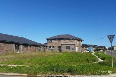 1 St Luke Way, Carnes Hill, NSW 2171