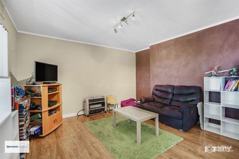 Property photo of 6/6 Seaton Place Girrawheen WA 6064