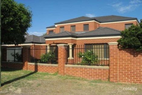 2 Strickland Rd, Ardross, WA 6153