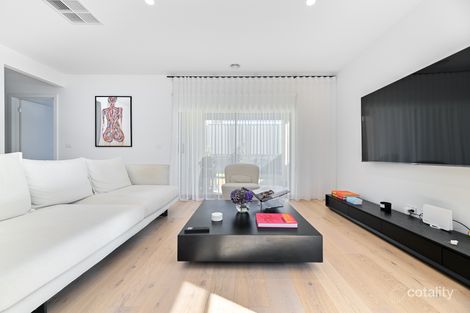 Property photo of 8 Stonehenge Place Berwick VIC 3806