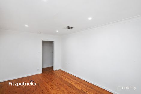 Property photo of 33 Condon Avenue Mount Austin NSW 2650