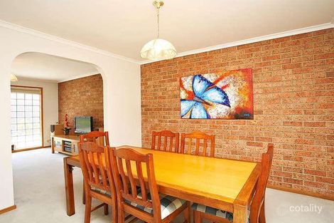 Property photo of 2/31 Nerissa Grove Oak Park VIC 3046