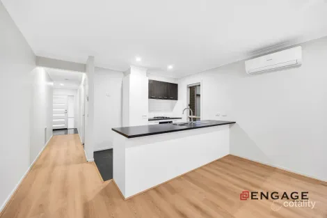 Property photo of 16 Henderson Drive Tarneit VIC 3029