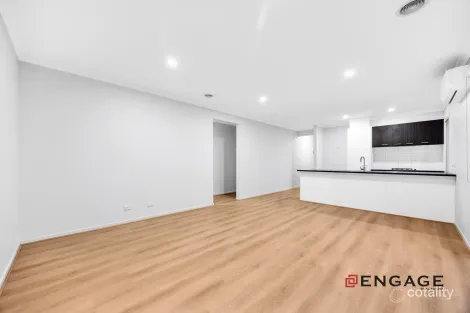Property photo of 16 Henderson Drive Tarneit VIC 3029