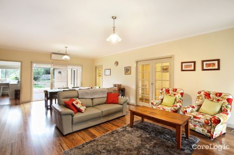 Property photo of 38 Tree Change Way Woodend VIC 3442