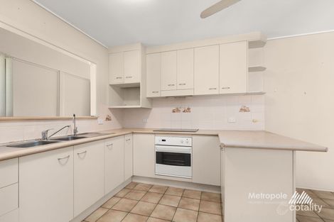 Property photo of 28 Knutsford Street Chermside West QLD 4032