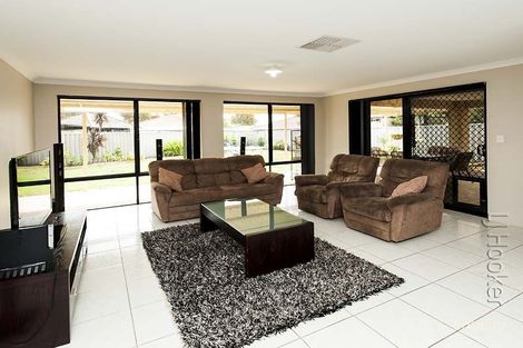 Property photo of 21 Merida Loop Port Kennedy WA 6172