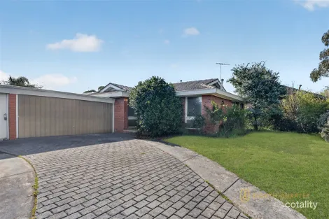 12 MOWBRAY DR, WANTIRNA SOUTH, VIC 3152