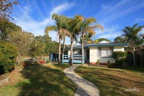 35 Elsinore Ave, Chain Valley Bay, NSW 2259