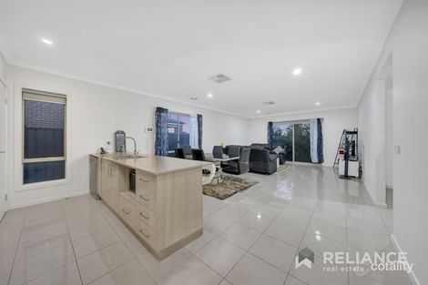 Property photo of 28 Pauline Way Tarneit VIC 3029