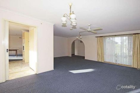 Property photo of 17 Highton Close Hampton Park VIC 3976