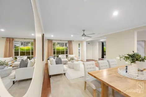 Property photo of 8 Brigalow Close Bridgeman Downs QLD 4035