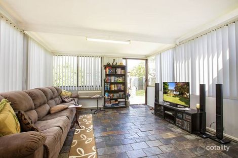 Property photo of 20 Dampier Crescent Fairfield West NSW 2165