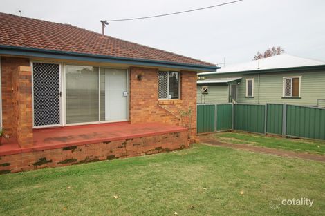 2/15 Jennings St, South Toowoomba, QLD 4350