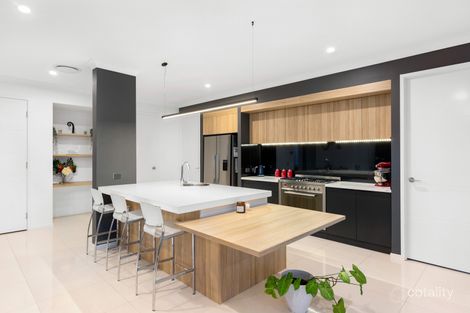 Property photo of 211 Canvey Road Upper Kedron QLD 4055