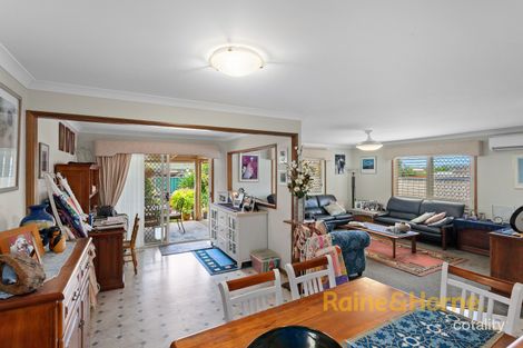 Property photo of 2/138 Ramsay Street Centenary Heights QLD 4350