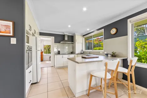 Property photo of 19 Cooinda Crescent Narara NSW 2250
