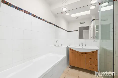 Property photo of 32 Wells Road Beaumaris VIC 3193