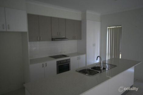Property photo of 1 Vasey Court Upper Coomera QLD 4209
