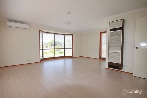 Property photo of 34 Cassowary Avenue Werribee VIC 3030