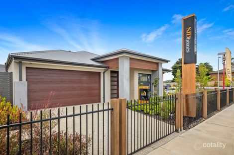 Lot 1701 Grande Belmond Ave, Clyde, VIC 3978