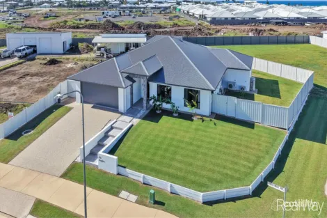 Property photo of 1 Stapleton Avenue Innes Park QLD 4670