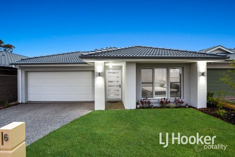 Property photo of 6 Hinneberg Street Cranbourne VIC 3977