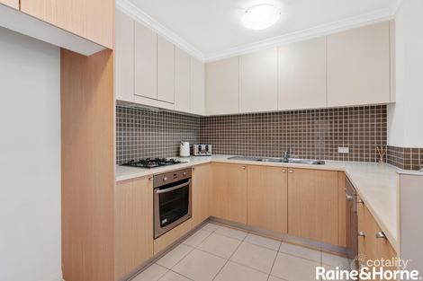 142/80 John Whiteway Dr, Gosford, NSW 2250