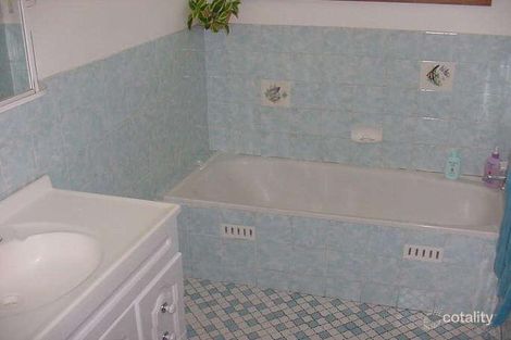 Property photo of 12 Finsbury Close Jewells NSW 2280