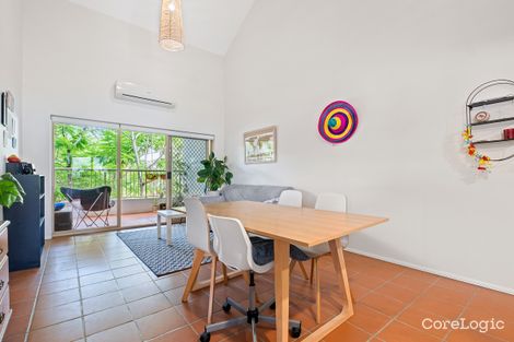Property photo of 17/15 Clarence Road Indooroopilly QLD 4068