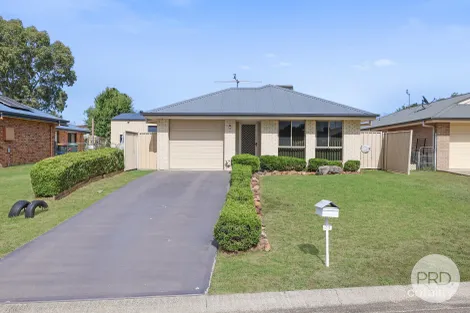Property photo of 24A Nowland Crescent Westdale NSW 2340