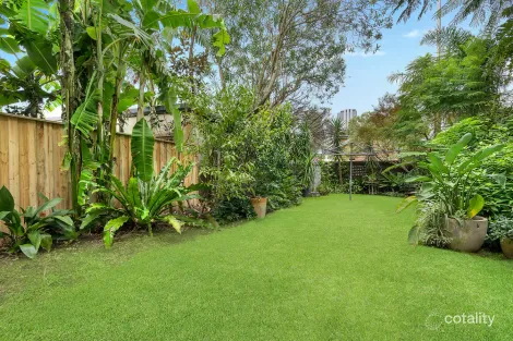 Property photo of 62 Ben Boyd Road Neutral Bay NSW 2089