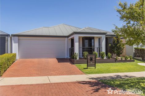 32 Cristonia Tce, Byford, WA 6122