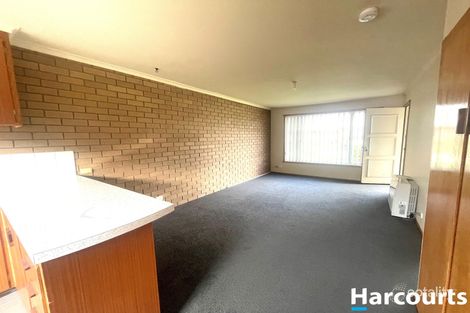 2/31 Beverin St, Sebastopol, VIC 3356