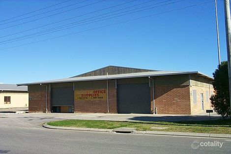 2 Hayley St, Maddington, WA 6109