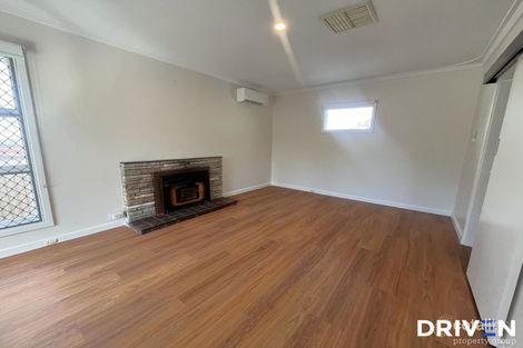 Property photo of 32 Nathaniel Way Orelia WA 6167