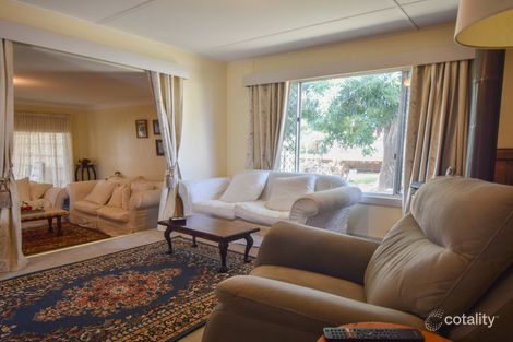 Property photo of 28 Murringo Street Young NSW 2594