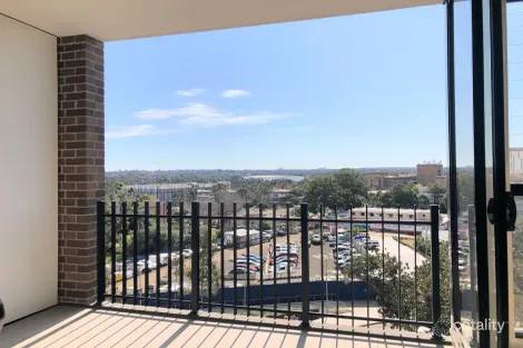 Property photo of 404/7 Maple Tree Road Westmead NSW 2145