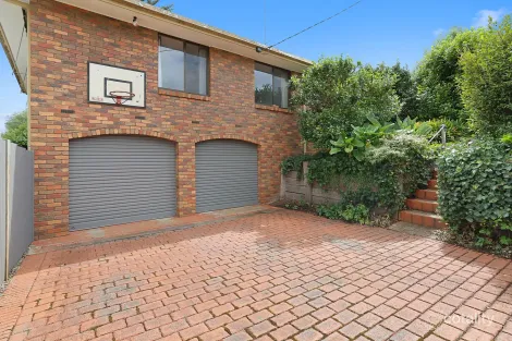 26 PATERSON ST, DROUIN EAST, VIC 3818