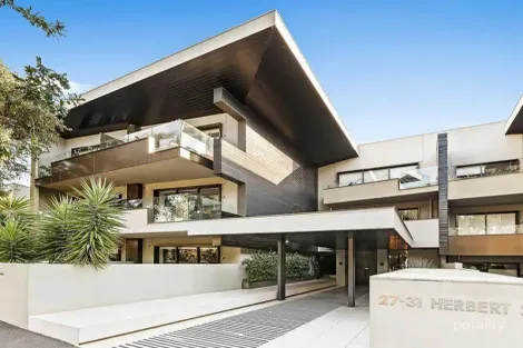 205/27-31 Herbert St, St Kilda, VIC 3182