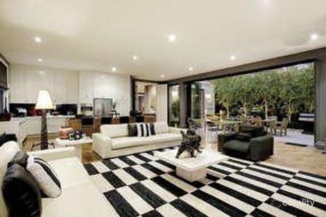 Property photo of 1 Kildare Street Hawthorn East VIC 3123