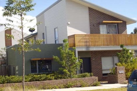 8 Seamist Ave, Ermington, NSW 2115