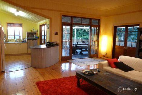 Property photo of 42 Macrossan Avenue Norman Park QLD 4170